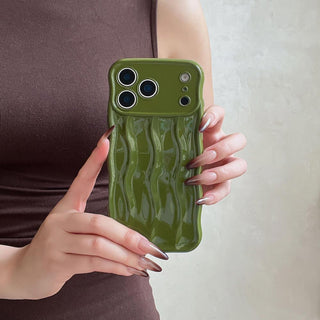 Auramma Collections Avant Basi Plain Glossy White Green Wine Pink Blue Lavender Mint Brown Khaki Butter Yellow 3D Linear Wavy Style Soft TPU Case iPhone 17 Pro Max