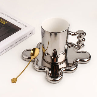 Auramma Collections Avant Basic Funky Wavy Puddle Shape Matte Blue Glossy Silver Mug Plate Set