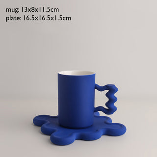 Auramma Collections Avant Basic Funky Wavy Puddle Shape Matte Blue Glossy Silver Mug Plate Set