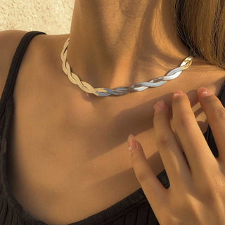 Auramma Collections Elegant Silver Herringbone Flat Snake Surface Intertwined Design Necklace Choker
