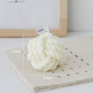 Auramma Collections Funky Kawaii Pastel Yellow Matcha Orange Olive Green Pink Purple Blue White Wool Yarn Ball Handmade Aromatherapy Scented Soy Wax Candle