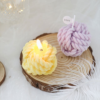 Auramma Collections Funky Kawaii Pastel Yellow Matcha Orange Olive Green Pink Purple Blue White Wool Yarn Ball Handmade Aromatherapy Scented Soy Wax Candle