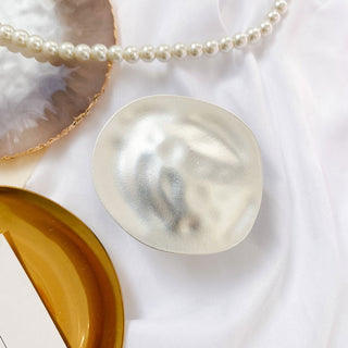 Auramma Collections Elegant Gold Silver Plated Irregular Oval Shape Pull Out Phone Grip