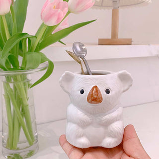 Auramma Collections Cute Ceramic Freckles Glossy Koala Baby Mama Design Practical Home Decor Pen Brush Holder Indoor Planter Vase