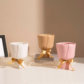 Auramma Collections Elegant Creative White Beige Ceramic Bouquet Shaped Gold Bow Ribbon Flower Vase