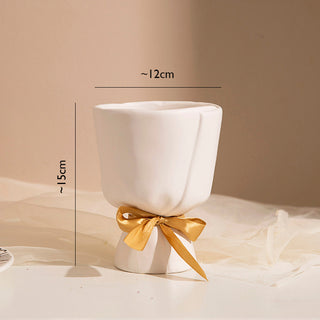 Auramma Collections Elegant Creative White Beige Ceramic Bouquet Shaped Gold Bow Ribbon Flower Vase