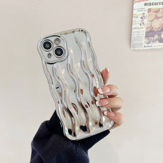 Glossy Linear Wavy (iPhone 17 Series)