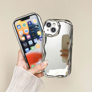Auramma Collections Avant Basic Cool Minimal Aesthetic Silver Plated Glossy Mirror Finish Funky Wavy Edge Soft TPU Case iPhone 15 14 13 12 11 Pro Max Plus