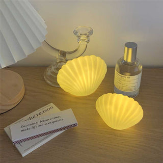 Auramma Collections Cute 3D Portable Soft Elegant Seashell Night Light Ambient Lamp